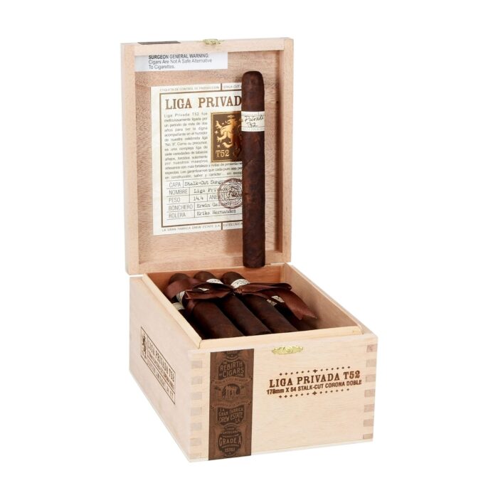 LIGA PRIVADA CIGARS